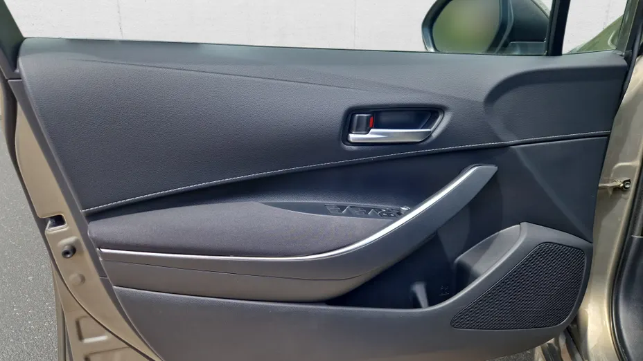 TOYOTA Corolla Corolla 2.0 Hybrid Comfort