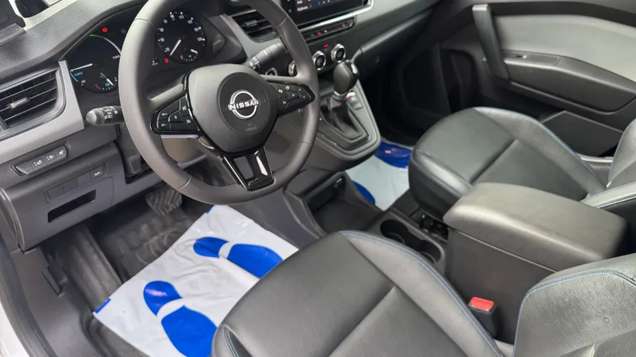 NISSAN Townstar Townstar EV Van 44kWh L1 N-Connecta