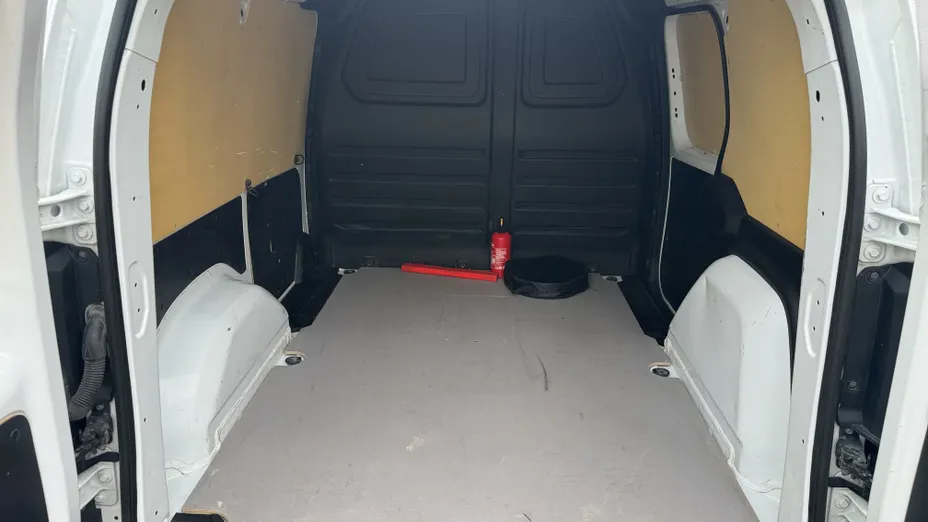 NISSAN Townstar Townstar EV Van 44kWh L1 N-Connecta