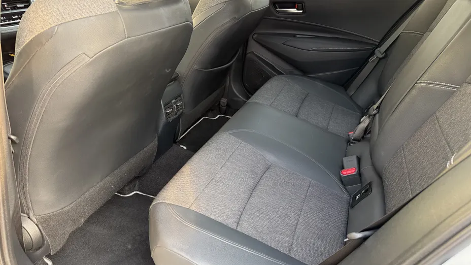 TOYOTA Corolla Corolla 2.0 Hybrid Style