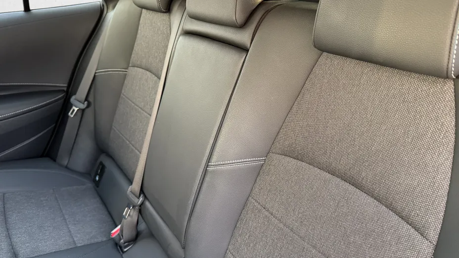 TOYOTA Corolla Corolla 2.0 Hybrid Style