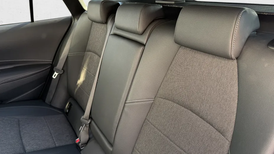 TOYOTA Corolla Corolla 2.0 Hybrid Style