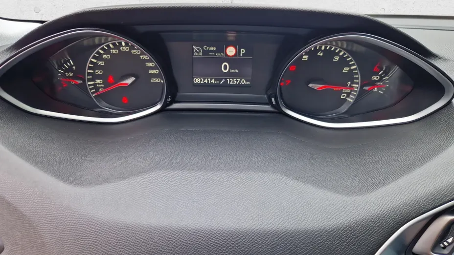 PEUGEOT 308 308 SW 1.2 PureTech GPF Allure S&S EAT8