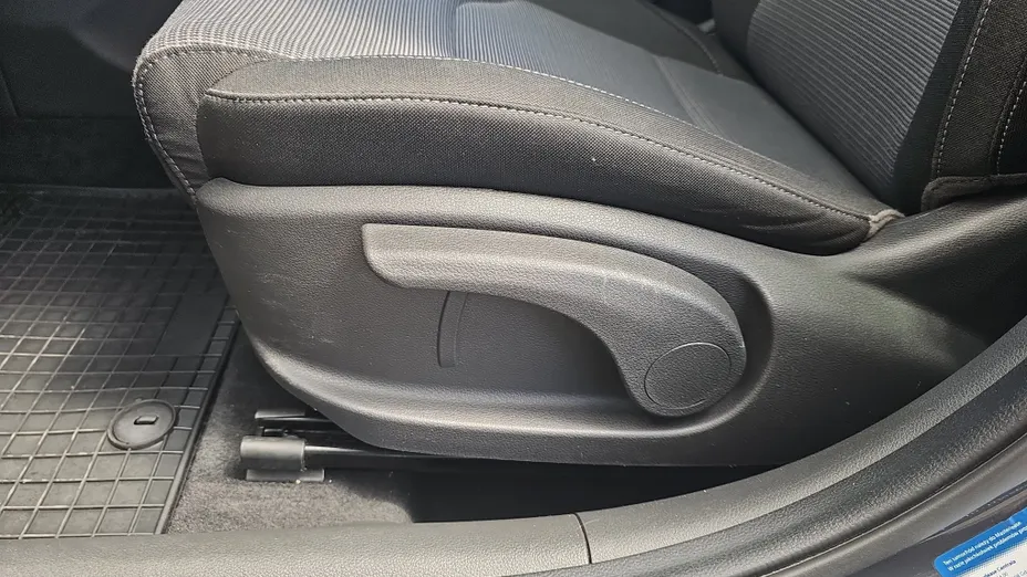 HYUNDAI i30 i30 1.0 T-GDI Modern