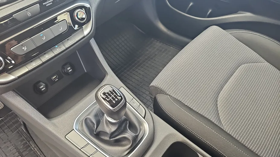 HYUNDAI i30 i30 1.0 T-GDI Modern