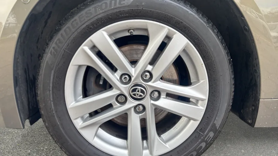 TOYOTA Corolla Corolla 2.0 Hybrid Comfort