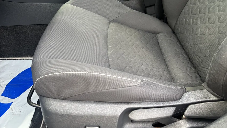 TOYOTA Corolla Corolla 2.0 Hybrid Comfort