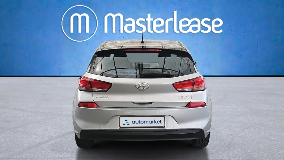 HYUNDAI i30 i30 1.4 Classic +