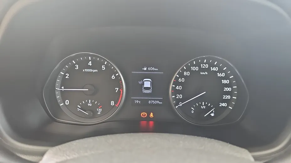 HYUNDAI i30 i30 1.4 Classic +