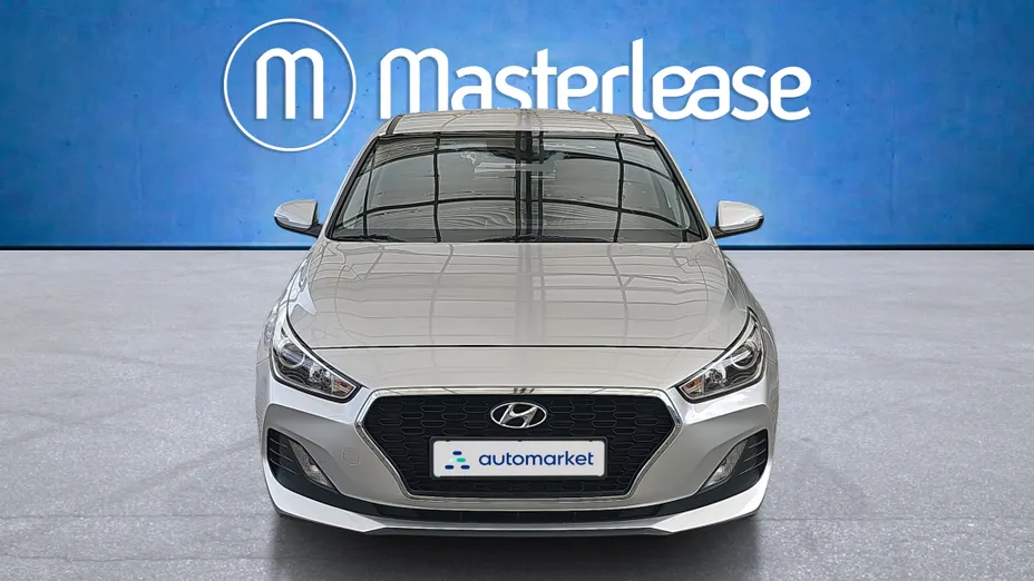 HYUNDAI i30 i30 1.4 Classic +