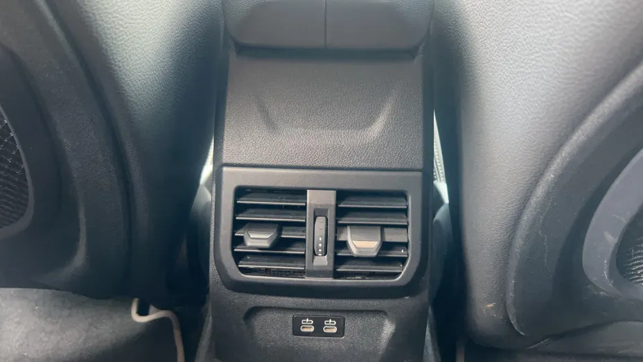 BMW Seria 2 218i Sport Line aut