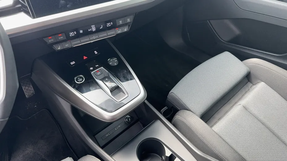 AUDI Q4 Q4 e-tron 35 52kWh Advanced