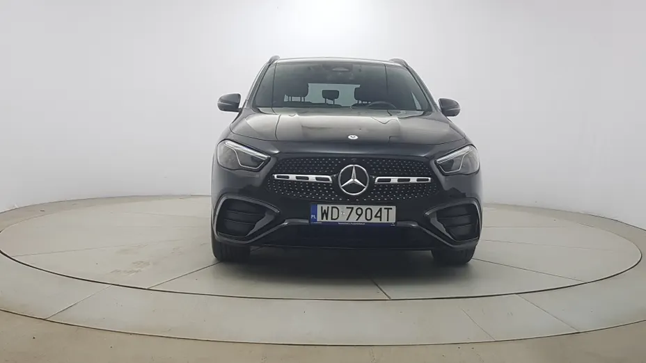 MERCEDES-BENZ GLA GLA 200 AMG Line