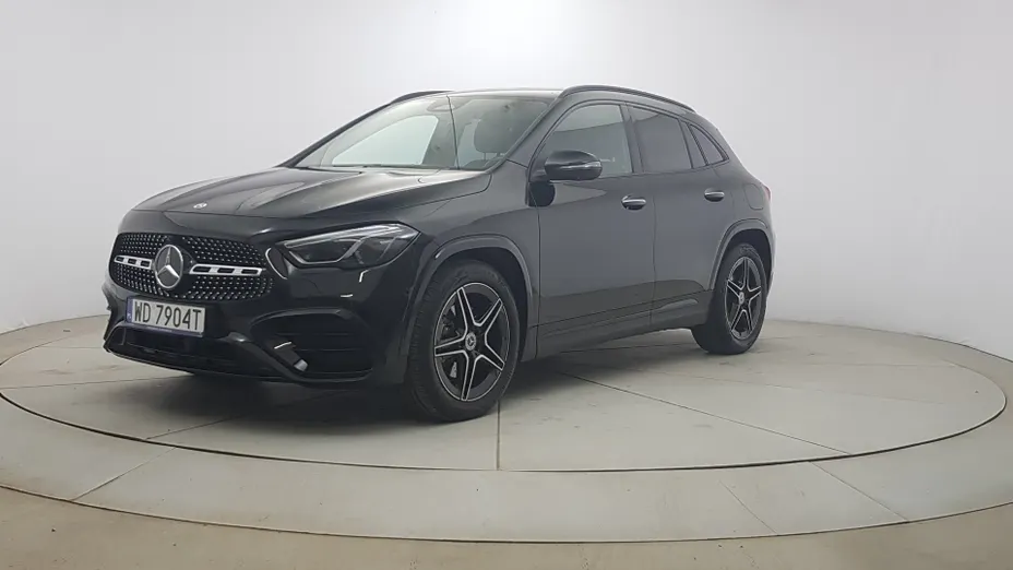 MERCEDES-BENZ GLA GLA 200 AMG Line