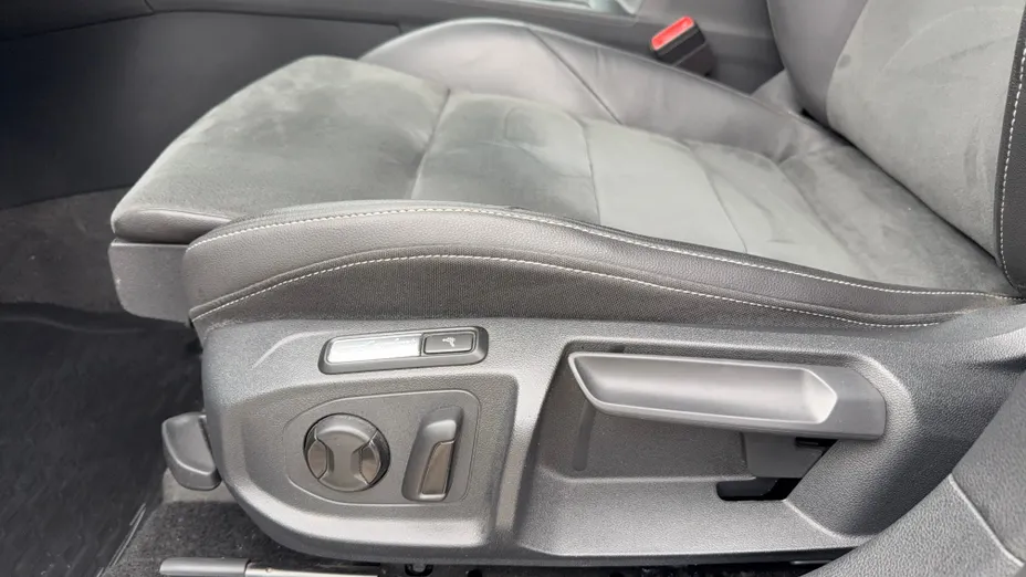 VOLKSWAGEN Arteon Arteon 2.0 TSI R-Line DSG