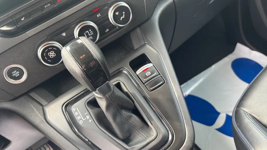 NISSAN Townstar Townstar EV Van 44kWh L1 N-Connecta