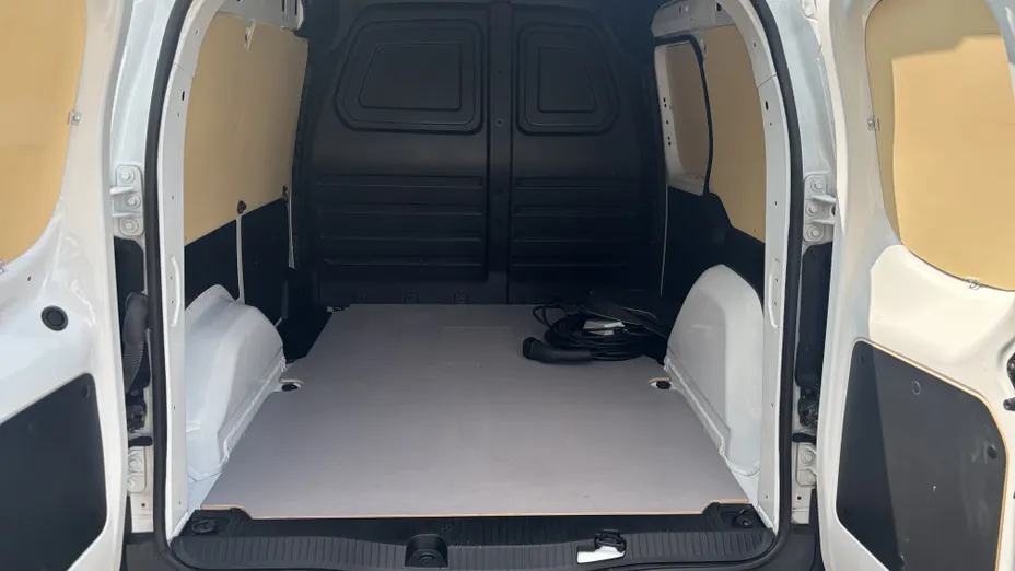 NISSAN Townstar Townstar EV Van 44kWh L1 N-Connecta