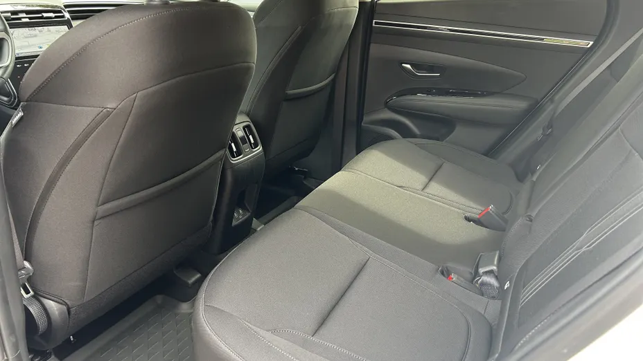 HYUNDAI Tucson Tucson 1.6 T-GDi HEV Smart 2WD
