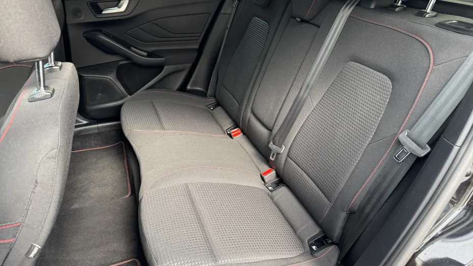 FORD Focus Focus 1.0 EcoBoost mHEV ST-Line X aut