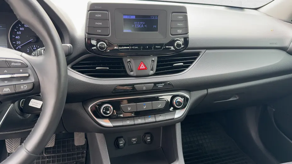 HYUNDAI i30 i30 1.5 DPI Classic +