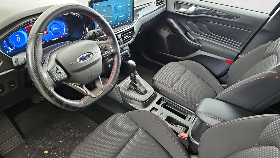 FORD Focus Focus 1.0 EcoBoost mHEV ST-Line X aut