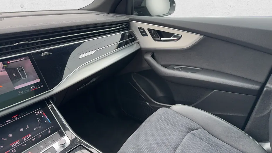 AUDI Q8 / E-Tron Q8 45 TDI mHEV Quattro Tiptronic