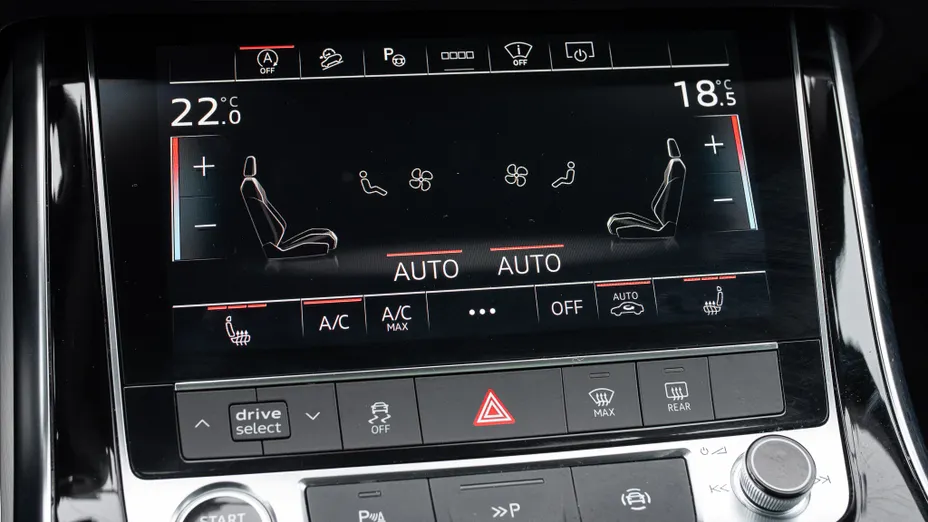 AUDI Q8 / E-Tron Q8 45 TDI mHEV Quattro Tiptronic