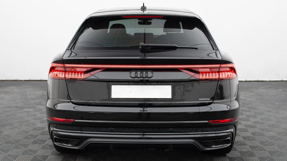 AUDI Q8 / E-Tron Q8 45 TDI mHEV Quattro Tiptronic