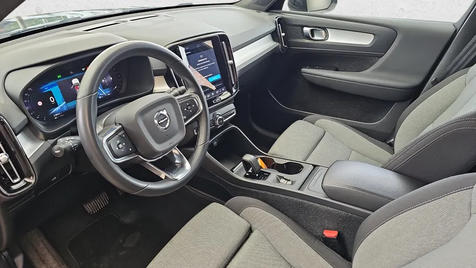VOLVO XC40 XC40 B3 Core aut