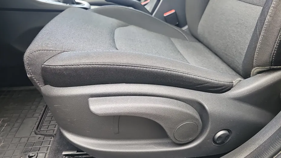 HYUNDAI i30 i30 1.0 T-GDI Smart