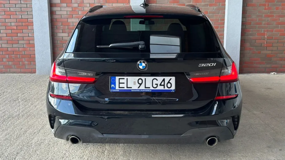 BMW Seria 3 320i M Sport sport-aut