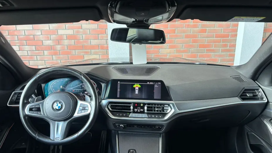 BMW Seria 3 320i M Sport sport-aut