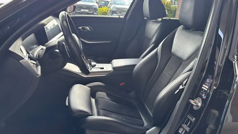 BMW Seria 3 320i M Sport sport-aut