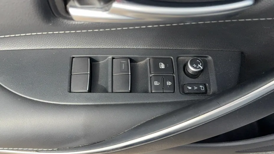 TOYOTA Corolla Corolla 2.0 Hybrid Style