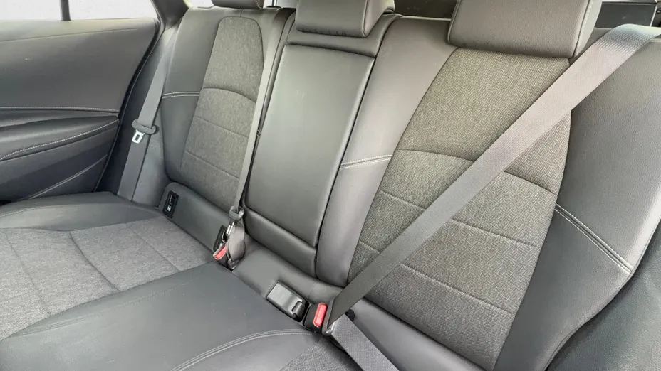 TOYOTA Corolla Corolla 2.0 Hybrid Style