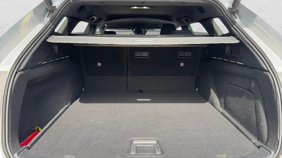 TOYOTA Corolla Corolla 2.0 Hybrid Style