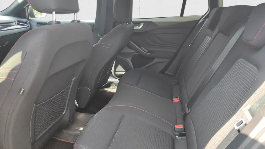 FORD Focus Focus 1.0 EcoBoost mHEV ST-Line X aut