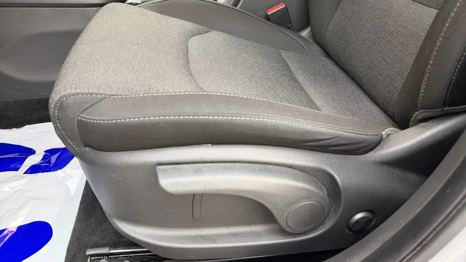 HYUNDAI i30 i30 1.5 T-GDI 48V Smart