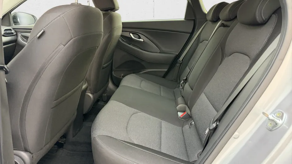 HYUNDAI i30 i30 1.5 T-GDI 48V Smart