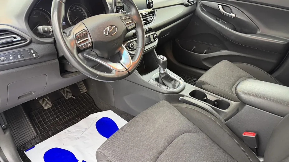 HYUNDAI i30 i30 1.5 T-GDI 48V Smart
