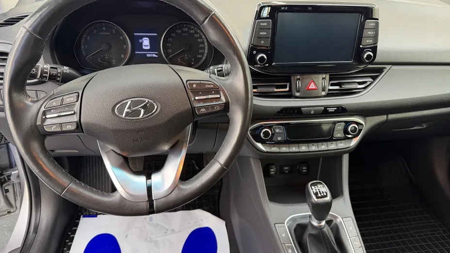 HYUNDAI i30 i30 1.5 T-GDI 48V Smart