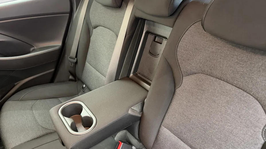 HYUNDAI i30 i30 1.5 T-GDI 48V Smart