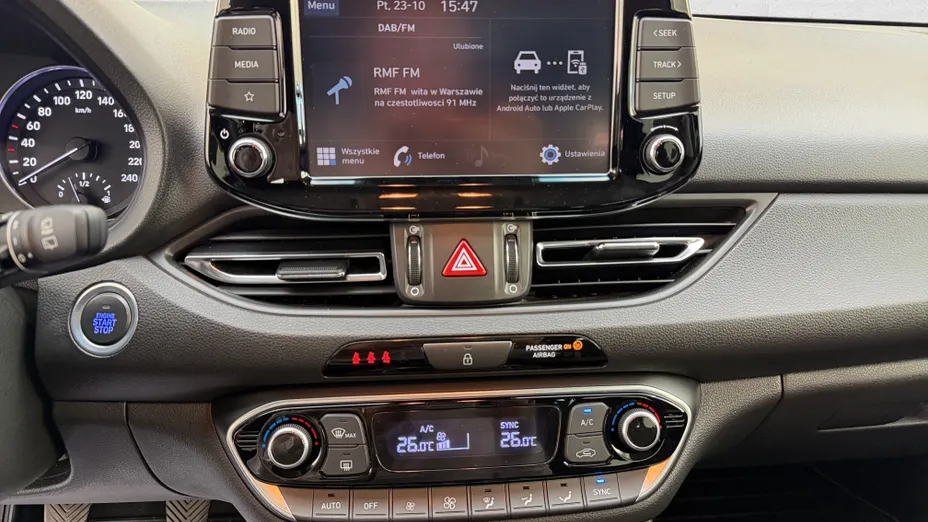 HYUNDAI i30 i30 1.5 T-GDI 48V Smart