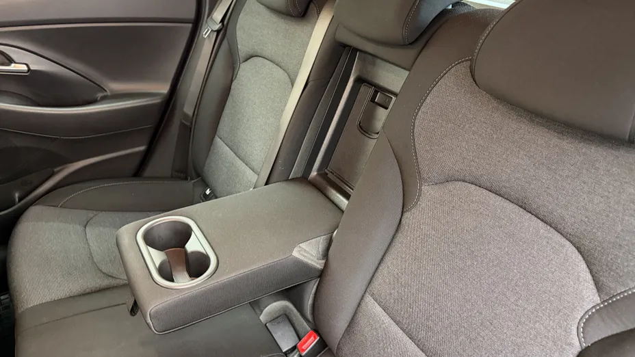 HYUNDAI i30 i30 1.5 T-GDI 48V Smart