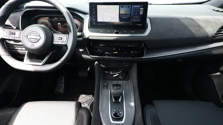 NISSAN Qashqai -