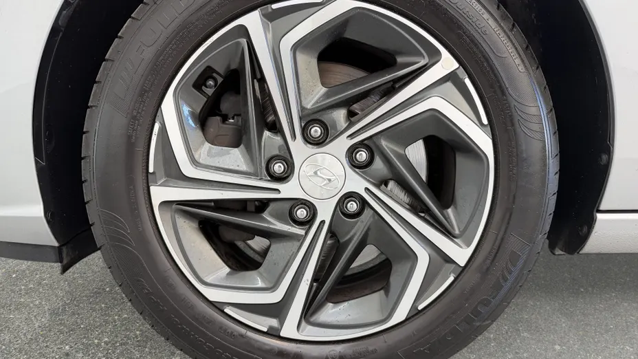 HYUNDAI i30 i30 1.5 T-GDI 48V Smart