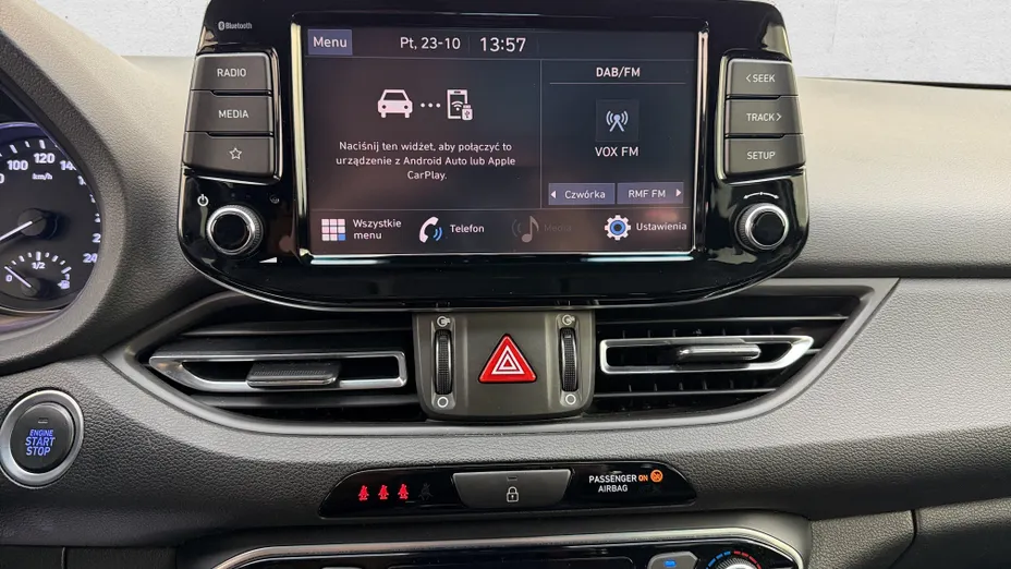 HYUNDAI i30 i30 1.5 T-GDI 48V Smart