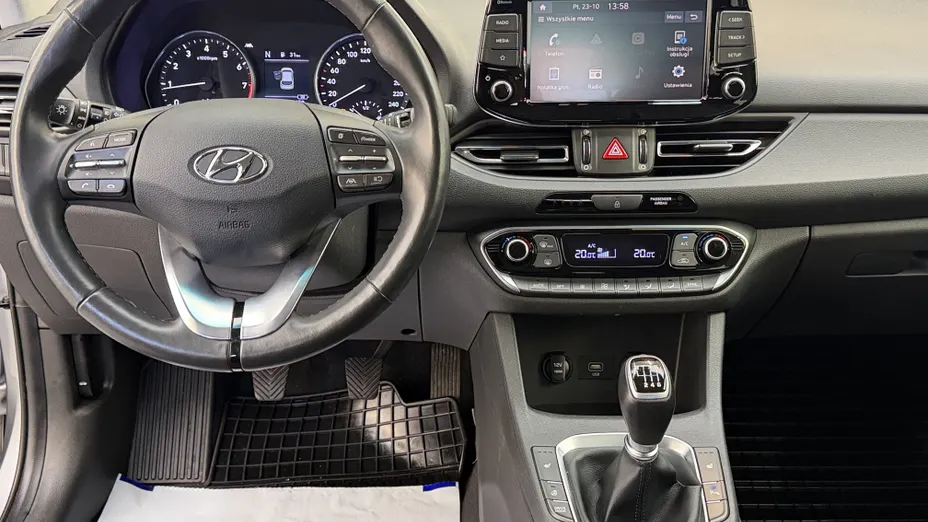 HYUNDAI i30 i30 1.5 T-GDI 48V Smart