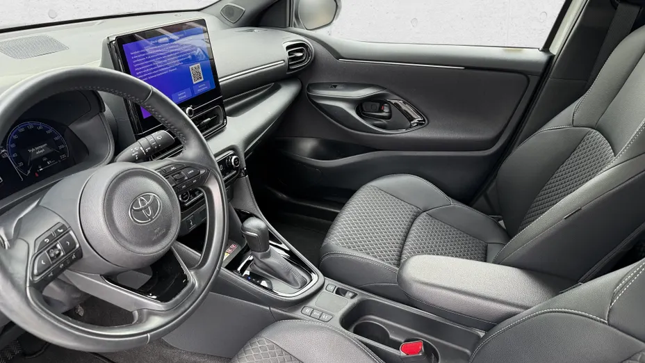 TOYOTA Yaris Yaris Hybrid 1.5 Executive