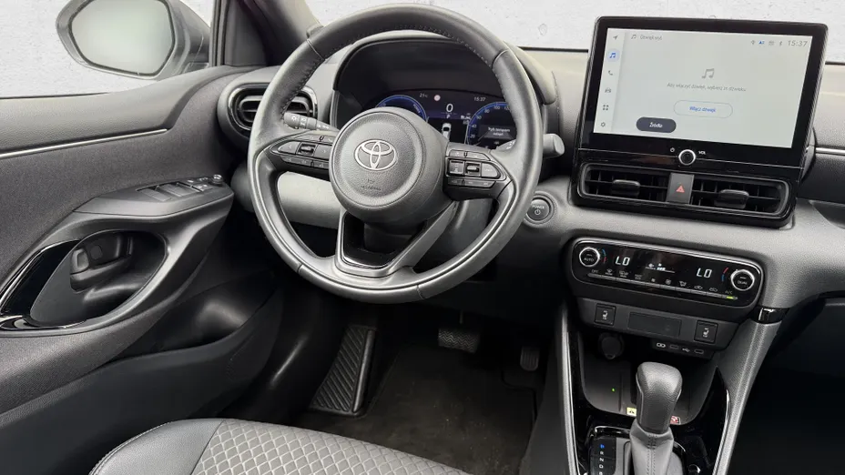 TOYOTA Yaris Yaris Hybrid 1.5 Executive